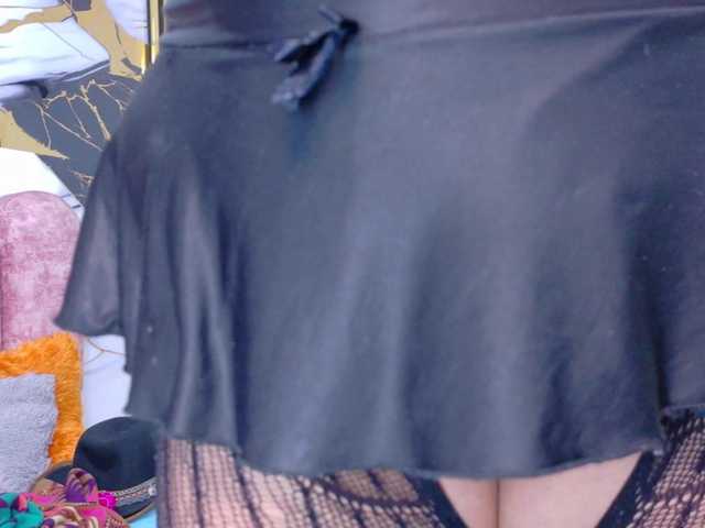 Kazsandra live cam on BongaCams