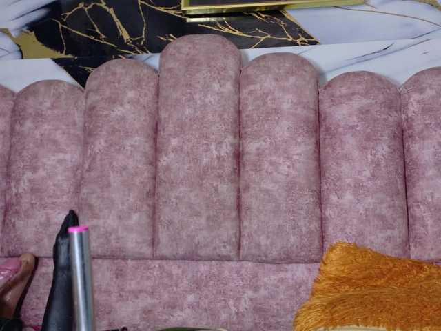Kazsandra — live female cam