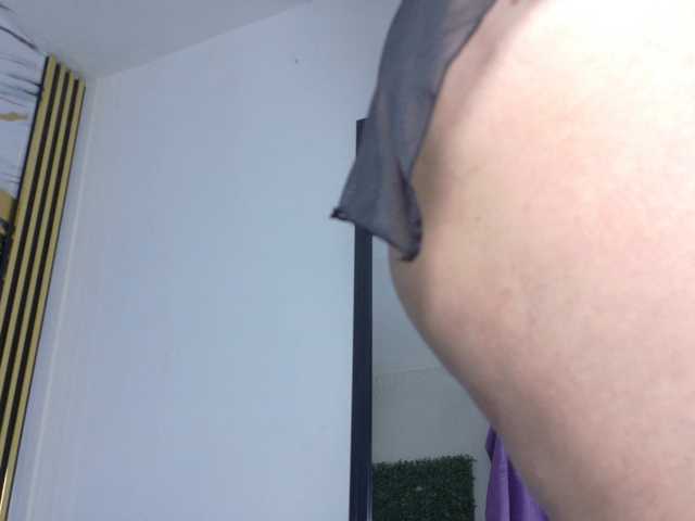 Kazsandra live cam on BongaCams