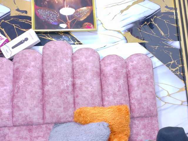 Kazsandra live cam on BongaCams