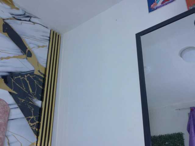 Kazsandra live cam on BongaCams