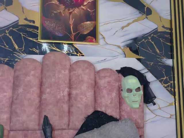 Kazsandra live cam on BongaCams