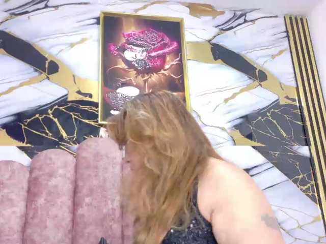 Kazsandra live cam preview