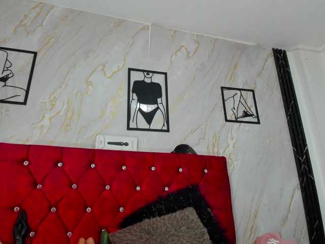 Kazsandra live cam on BongaCams