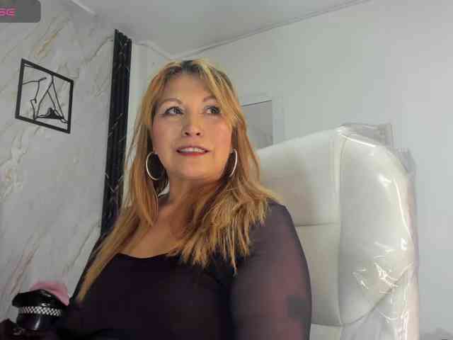 Kazsandra Kazsandra