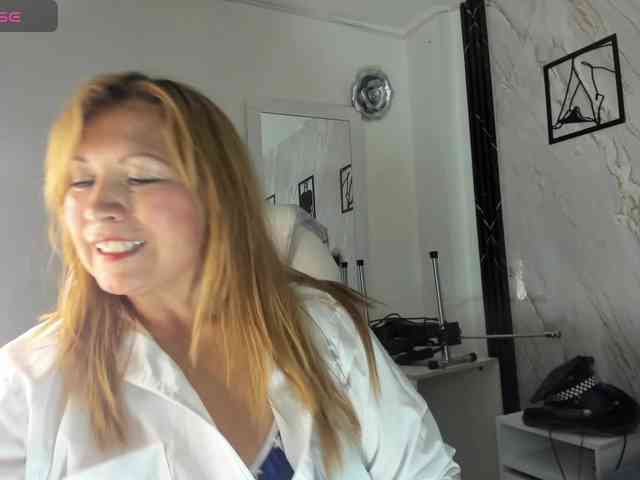 Kazsandra Live Webcam on BongaCams