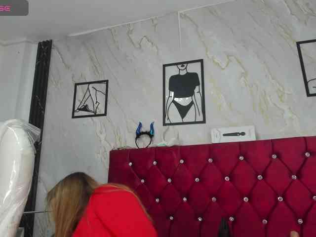 Kazsandra webcam