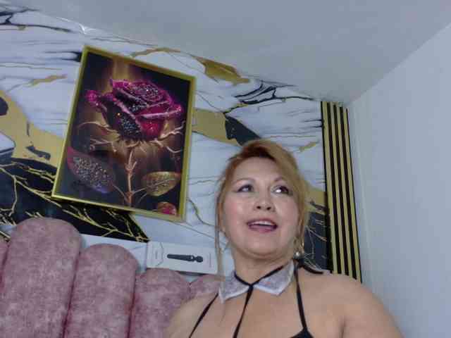Kazsandra webcam