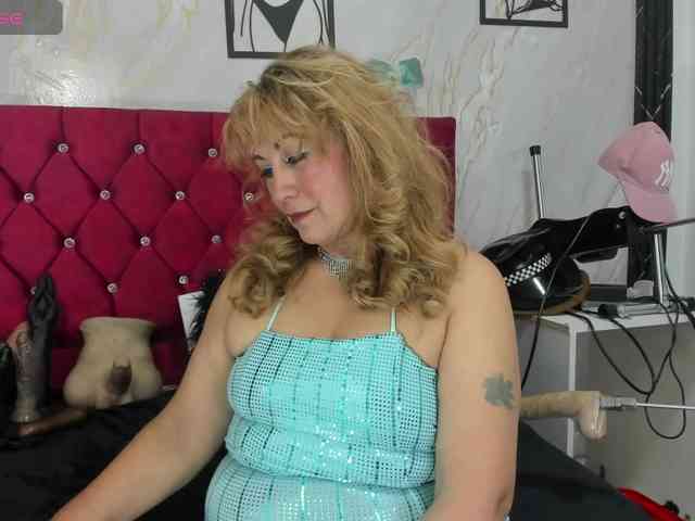 Kazsandra webcam