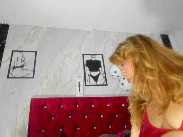 Kazsandra webcam