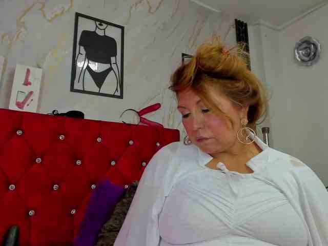 Kazsandra webcam