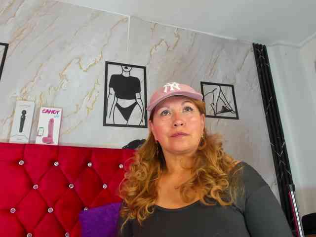 Kazsandra webcam