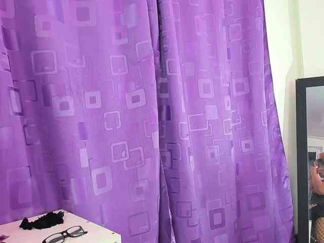 Kazsandra webcam