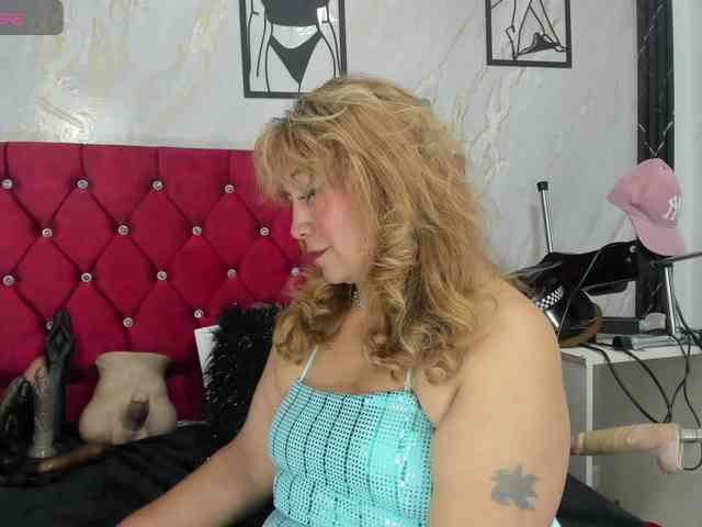 Kazsandra webcam