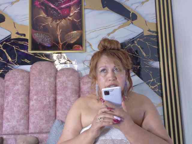 Kazsandra webcam