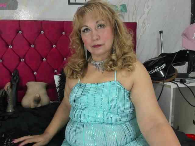 Kazsandra webcam