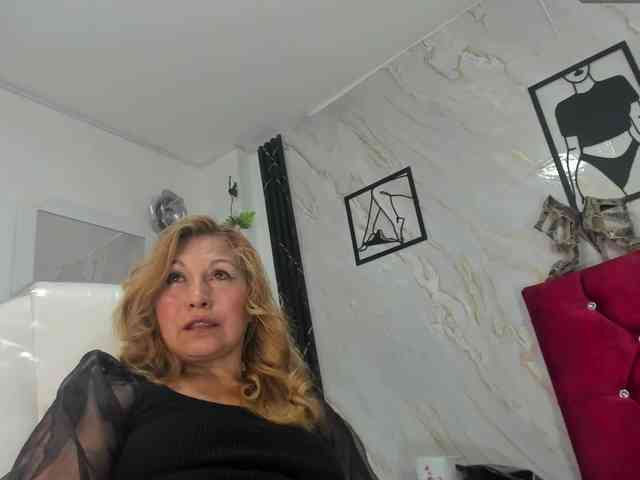 Kazsandra webcam