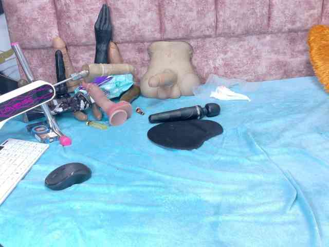 Kazsandra webcam