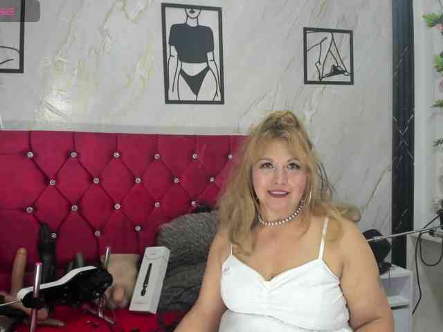 Kazsandra webcam
