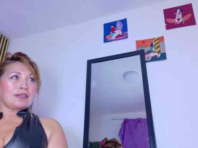 Kazsandra webcam