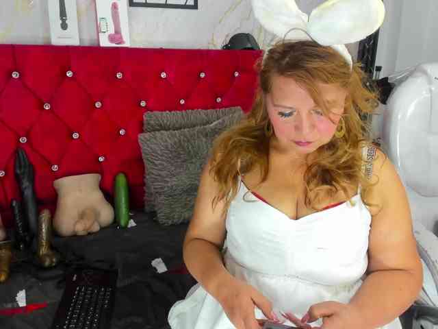 Kazsandra webcam