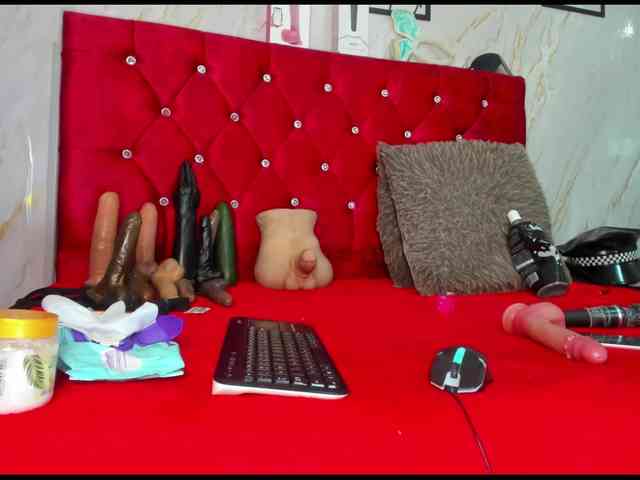 Kazsandra webcam