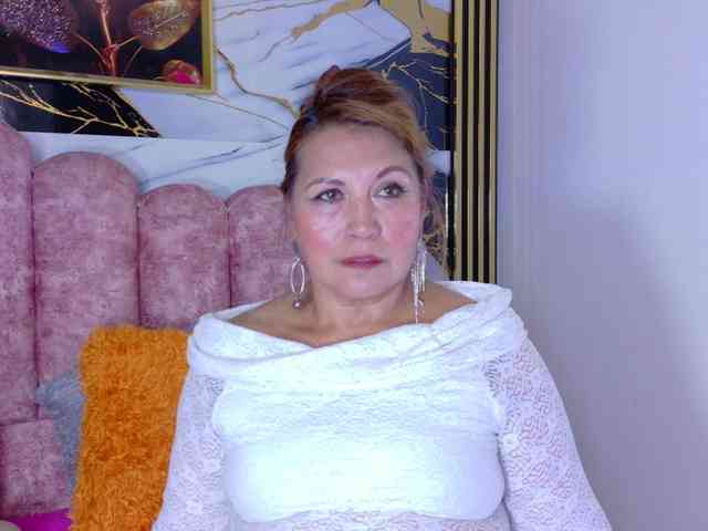 Kazsandra webcam