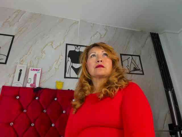 Kazsandra webcam