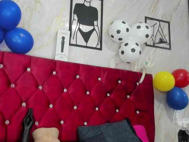 Kazsandra webcam