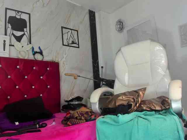 Kazsandra webcam