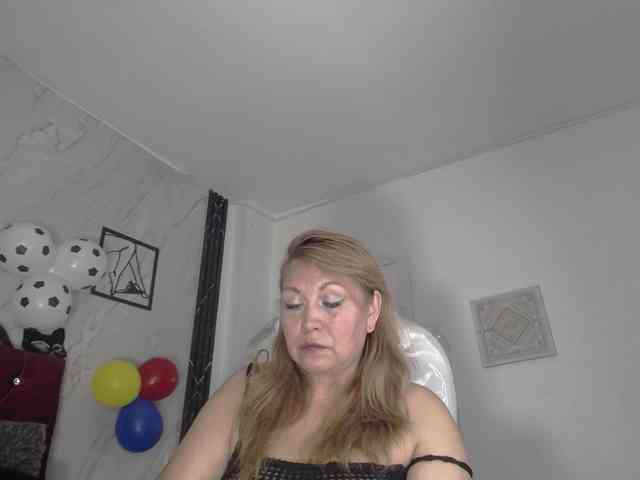 Kazsandra webcam