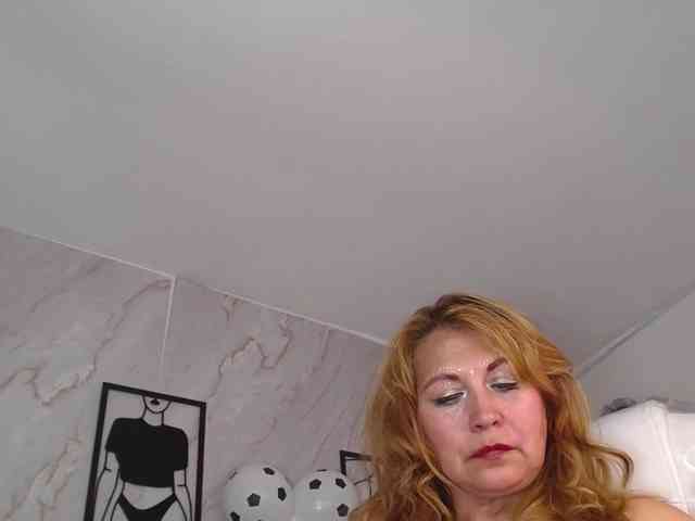 Kazsandra webcam