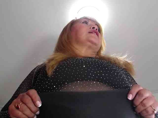 Kazsandra webcam