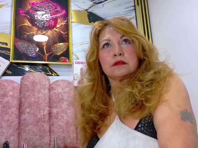 Kazsandra webcam