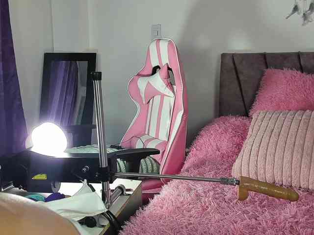 Kazsandra webcam