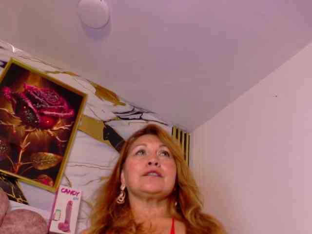 Kazsandra webcam