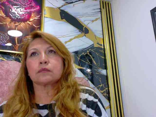 Kazsandra webcam