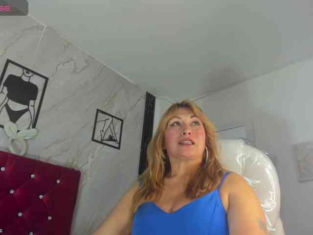Kazsandra webcam