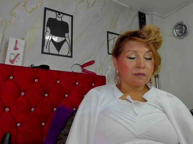 Kazsandra webcam