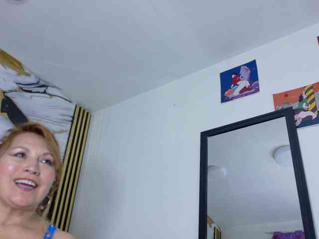Kazsandra webcam