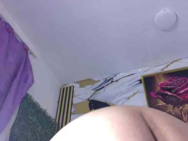 Kazsandra webcam