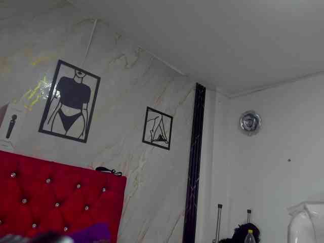 Kazsandra webcam