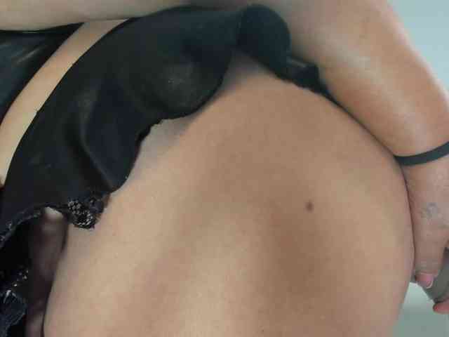 Kazsandra webcam