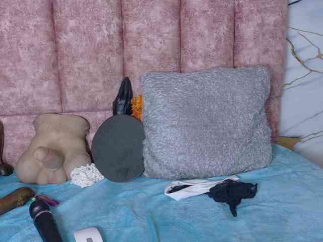 Kazsandra webcam