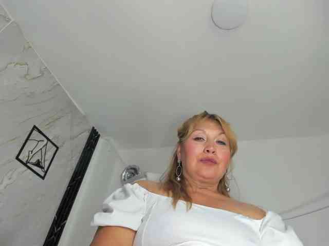 Kazsandra webcam