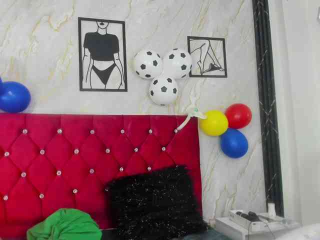Kazsandra webcam