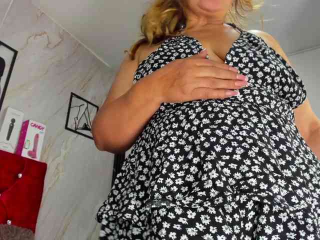 Kazsandra webcam