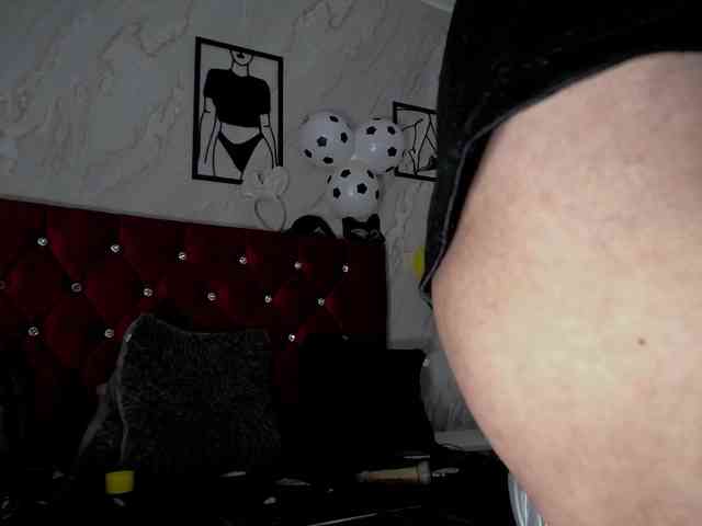 Kazsandra webcam