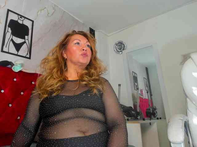 Kazsandra webcam