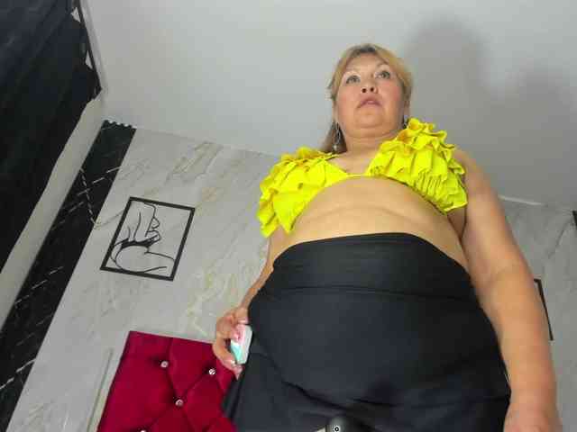 Kazsandra webcam